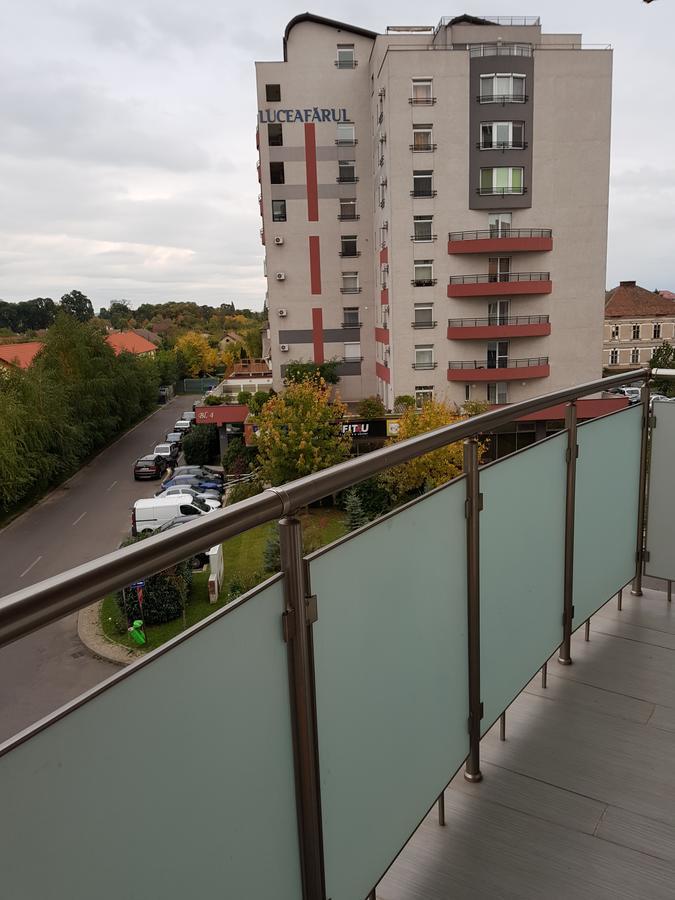 Skyline Rooftop Condos Oradea Exterior foto