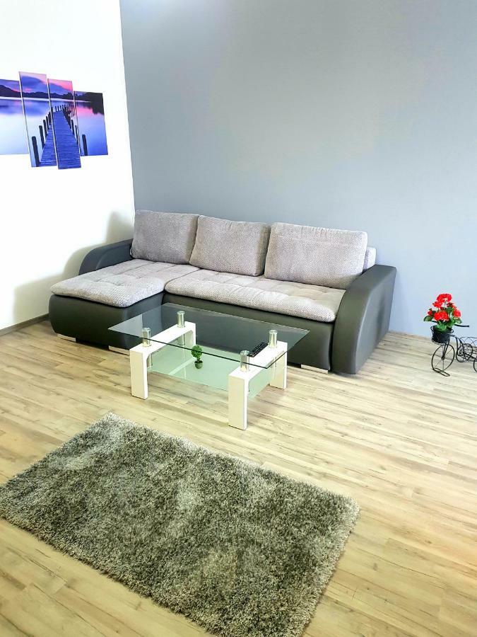 Skyline Rooftop Condos Oradea Exterior foto